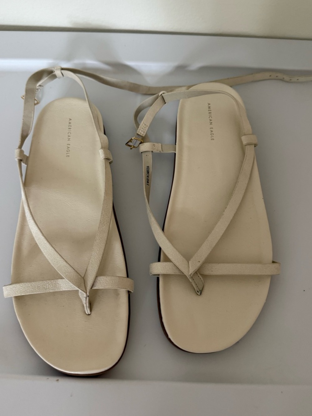 NWT AE Skinny Strap Sandal